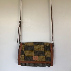 Will Leather Goods quilt crossbody